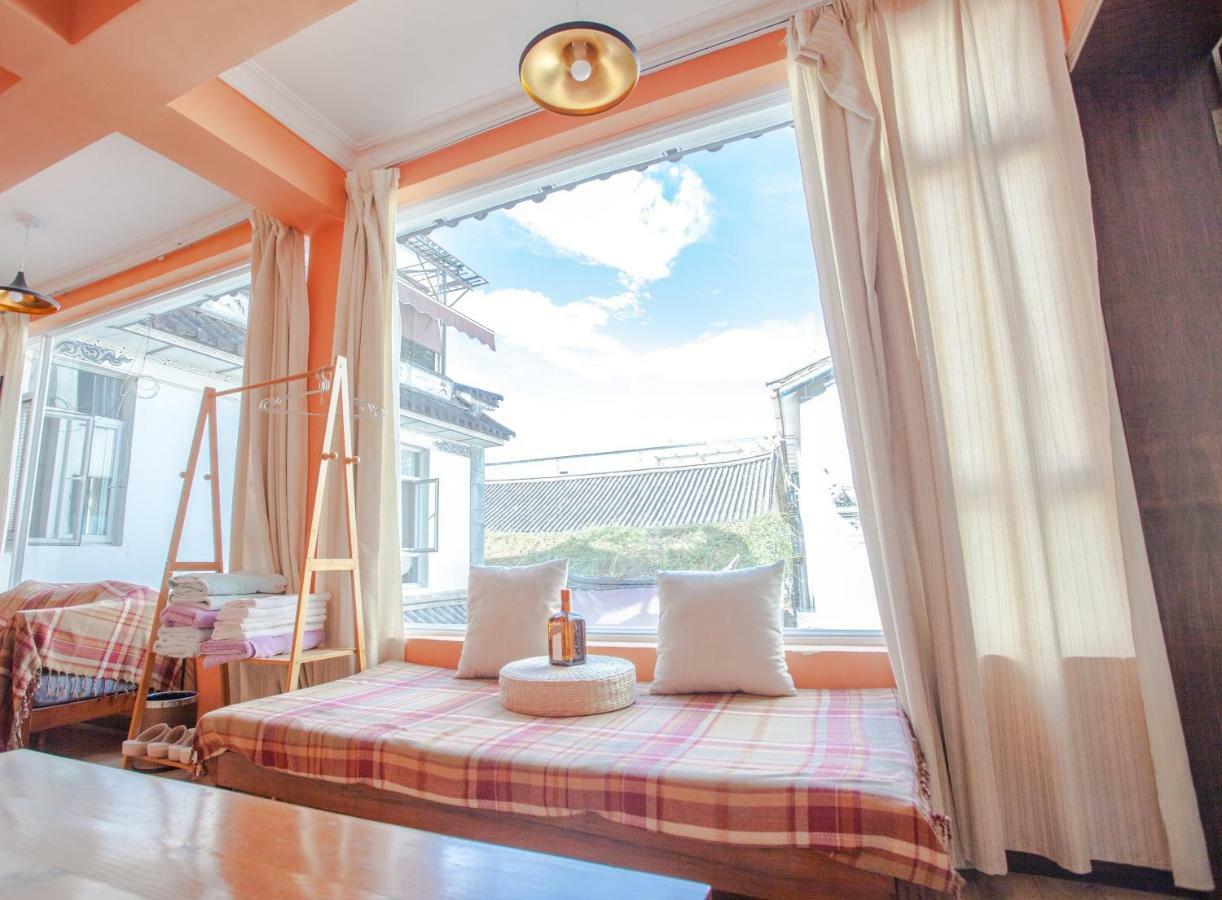 Early Spring Hotel Дали Екстериор снимка